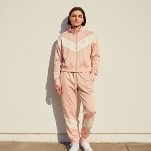 Nike Women's Heritage Light Pink and White track Set Medium NWOT